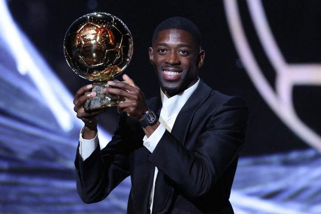 Berkat Barcelona dan Messi, Ousmane Dembele Raih Ballon d'Or 2025