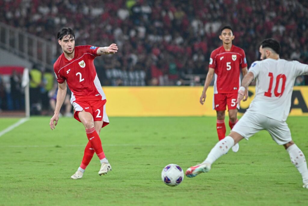 Kevin Diks Bersinar di Tengah Kekalahan: Rapor Hijau 'Si Spesialis Penalti' Saat Indonesia Tumbang 2-3 dari Arab Saudi
