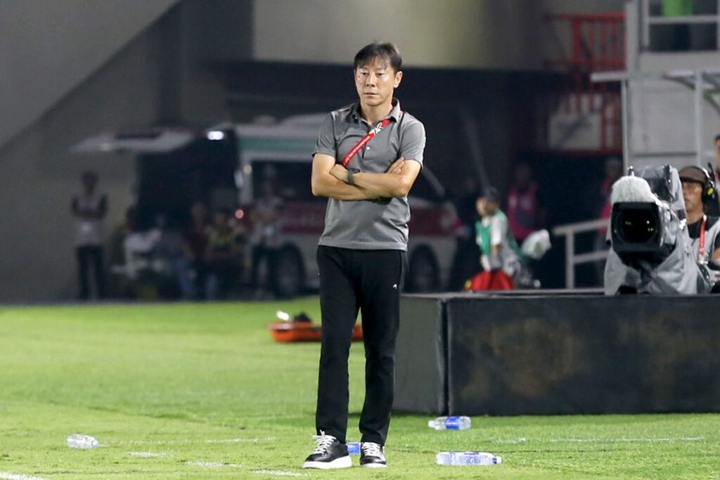 Drama Pemecatan Shin Tae-yong di Ulsan HD: Konflik Ruang Ganti, Tuduhan Golf, dan "Kepemimpinan ala Kakak"