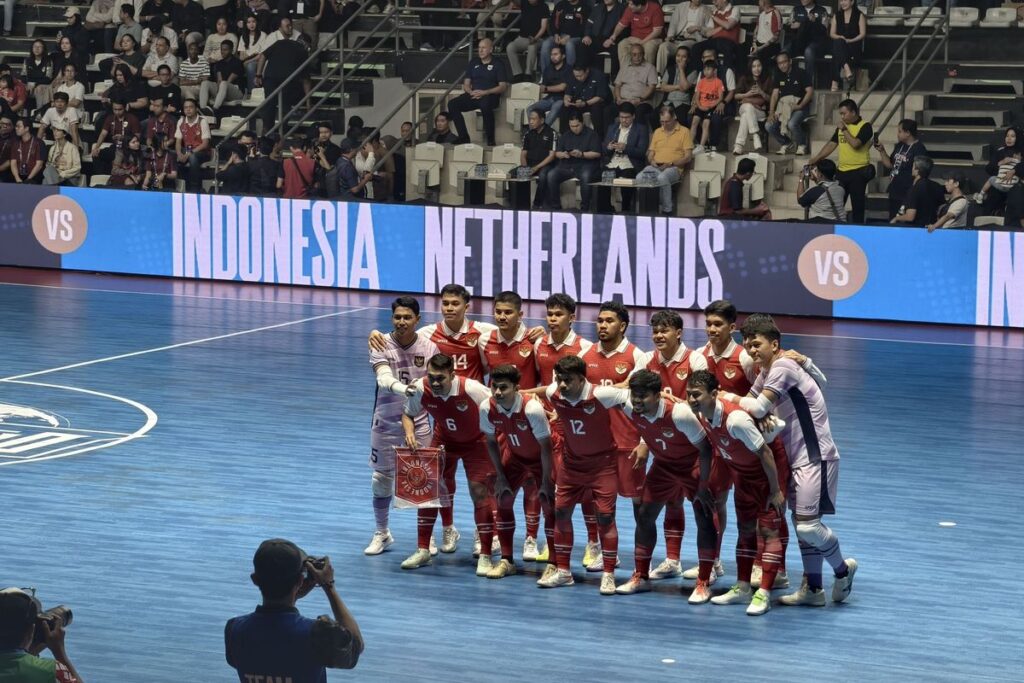 Uji Kekuatan Fisik: Timnas Futsal Indonesia Hadapi Australia di Indonesia Arena, Sorotan pada Rotasi Pemain dan Target Medali Emas SEA Games 2025