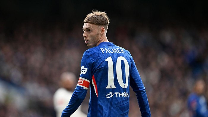 Kebanggaan Sang Kapten: Debut Kepemimpinan Cole Palmer Warnai Kemenangan Telak Chelsea di Piala FA